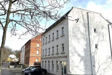 Geräumige Dreizimmerwohnung in zentrumsnaher, aber ruhiger Lage Nähe Campus 3 zimmer