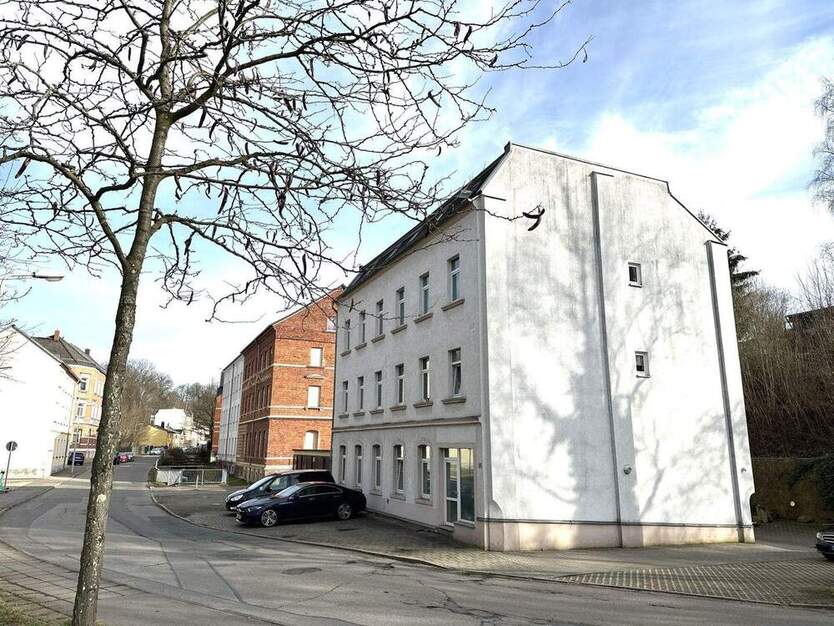 Geräumige Dreizimmerwohnung in zentrumsnaher, aber ruhiger Lage Nähe Campus 3 zimmer