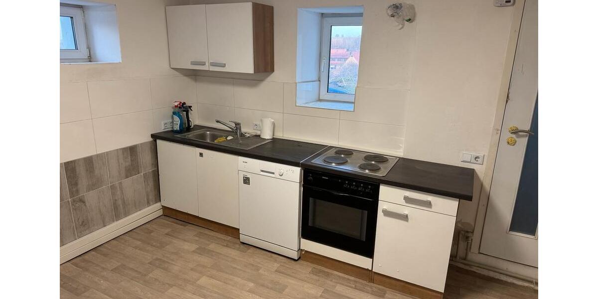 Einfamilienhaus Lauda-Königshofen Königshofen - 6 Zimmer, 140 m&sup2;, 1.350&euro; | Angebot:25259011