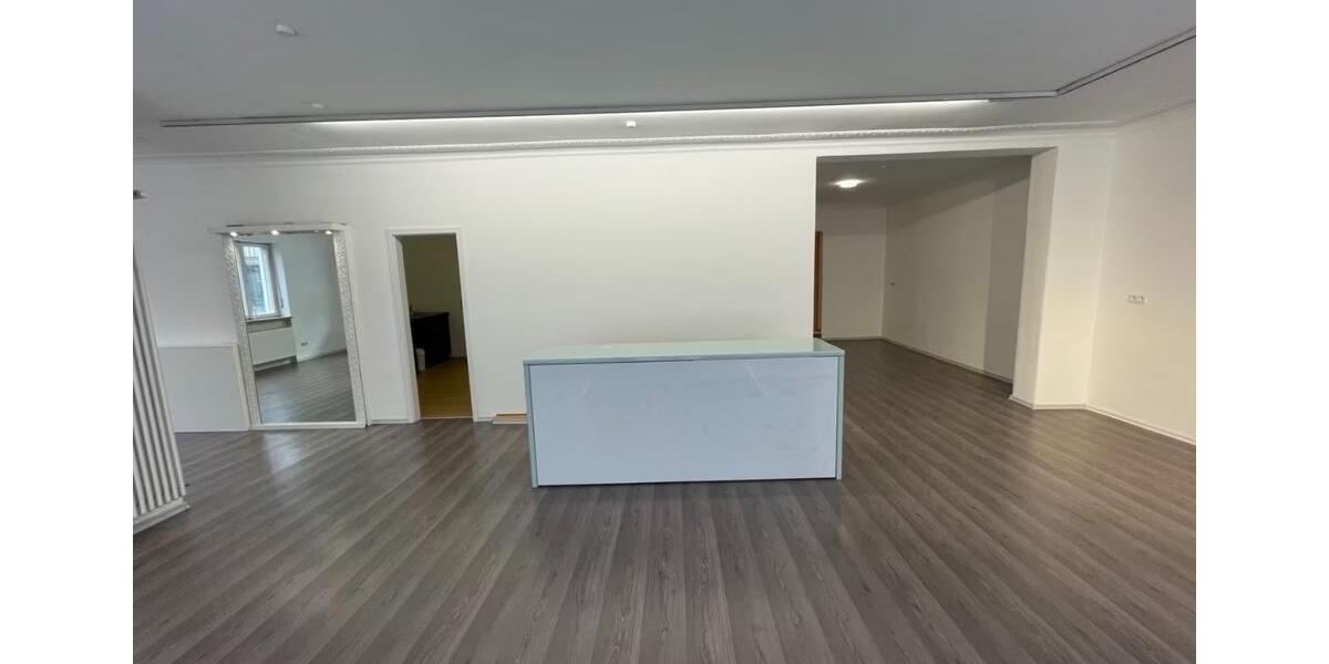 Gewerbeobjekt Weiden in der Oberpfalz - 1.250&euro; | Angebot:26448276