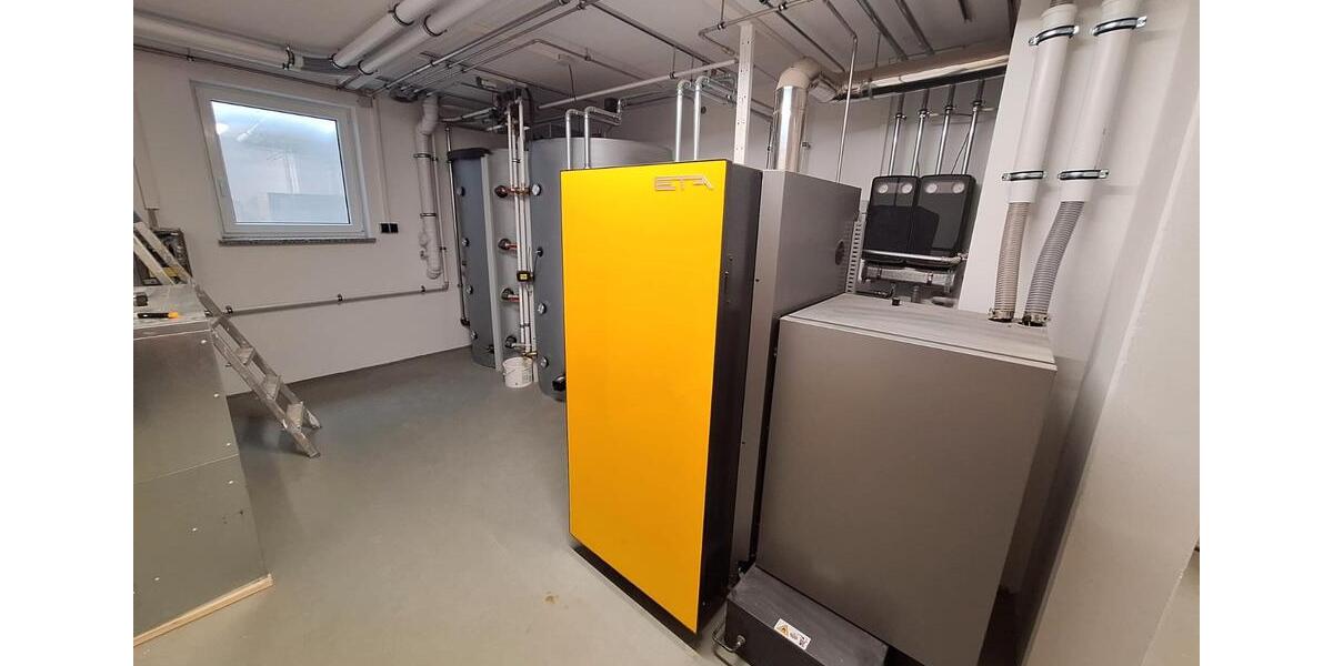 Etagenwohnung Kahla - 2 Zimmer, 90 m&sup2;, 950&euro; | Angebot:26563044