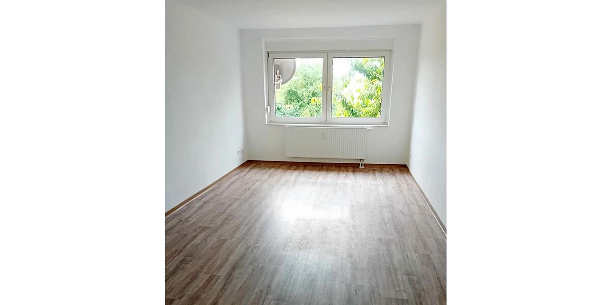 Etagenwohnung Seehausen (Altmark) - 3 Zimmer, 67 m&sup2;, 400&euro; | Angebot:26182650