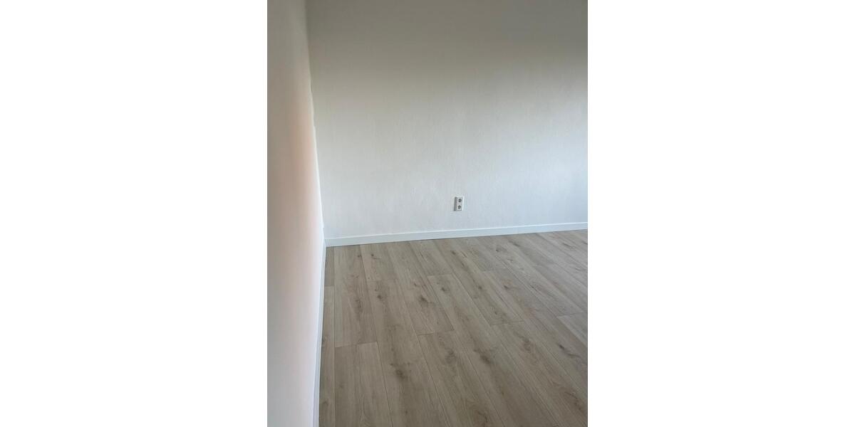 Wohnen auf Zeit Kassel Fasanenhof - 1 Zimmer, 14 m&sup2;, 415&euro; | Angebot:25757628