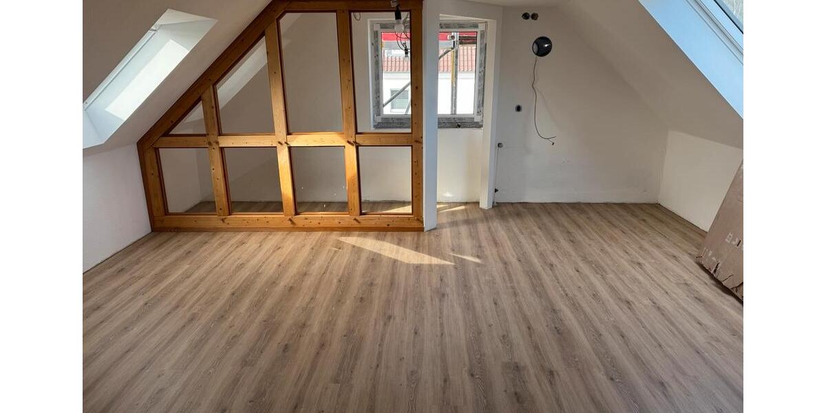Dachgeschoßwohnung Gehrden - 2.5 Zimmer, 60 m&sup2;, 988&euro; | Angebot:26509526