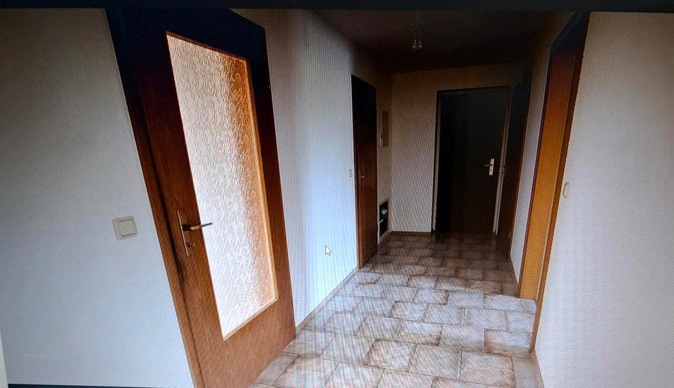 Erdgeschoßwohnung Brand-Erbisdorf Erbisdorf - 2 Zimmer, 84 m&sup2;, 886&euro; | Angebot:26613600