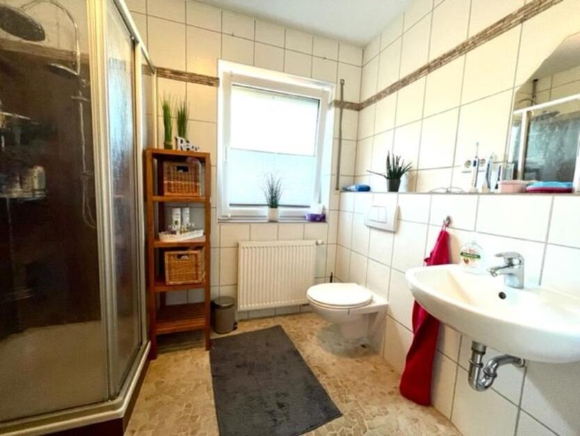 Große 5-Zimmer-Wohnung in Bohmte - 2 Balkone, Kamin & Einbauküche