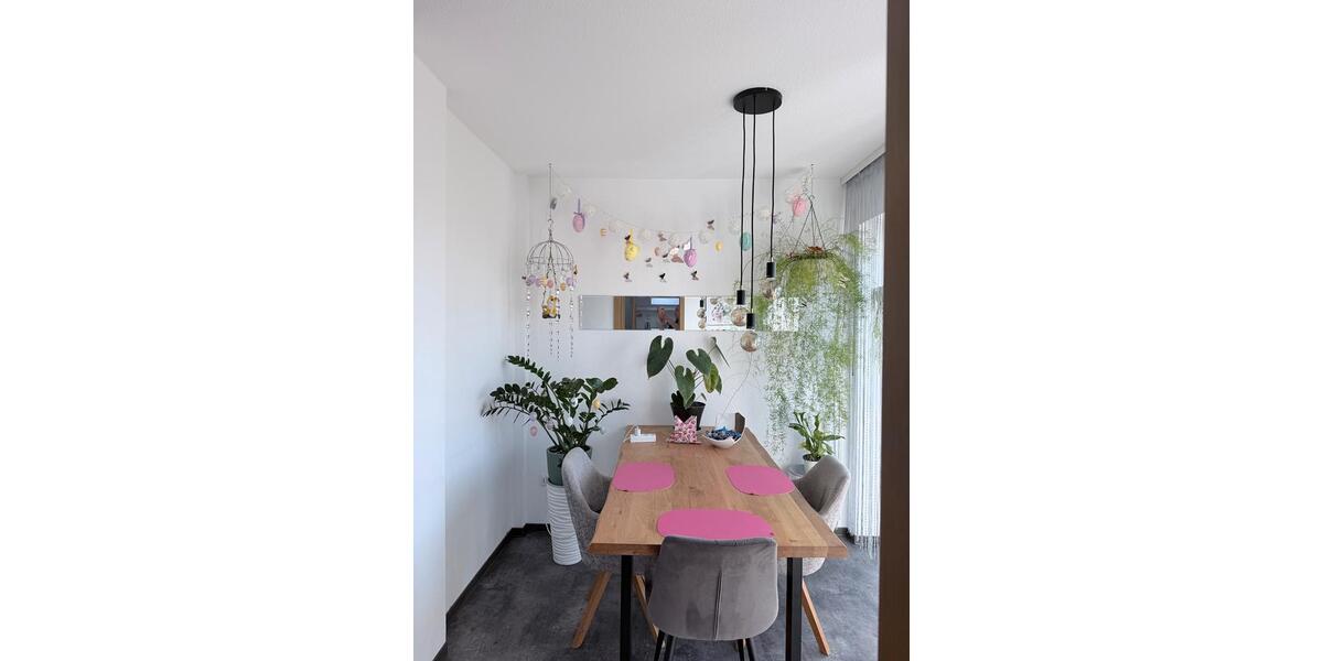 Dachgeschoßwohnung Weißdorf - 2 Zimmer, 75 m&sup2;, 550&euro; | Angebot:26296528