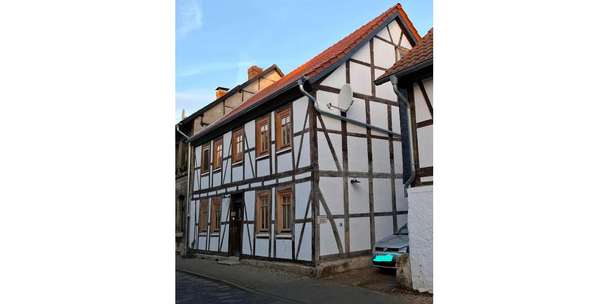 Einfamilienhaus Königslutter am Elm - 9 Zimmer, 165 m&sup2;, 1.100&euro; | Angebot:24640310