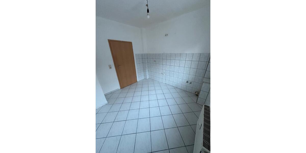 Erdgeschoßwohnung Rottenburg am Neckar - 3 Zimmer, 70 m&sup2;, 900&euro; | Angebot:25057551