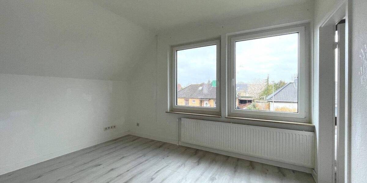 Etagenwohnung Oldendorf - 4 Zimmer, 76 m&sup2;, 852&euro; | Angebot:26488072