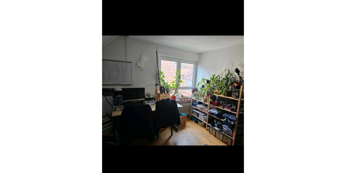 Wohnen auf Zeit Tübingen - 10 Zimmer, 25 m&sup2;, 407&euro; | Angebot:26553431