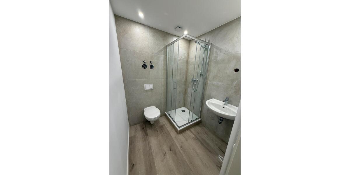 Single Wohnung Finanzschüler Effizienzhaus Balkon 1 zimmer