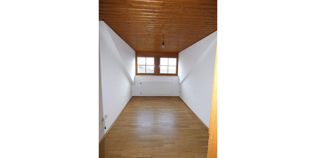 Etagenwohnung Neustadt Haardt - 3 Zimmer, 86 m&sup2;, 750&euro; | Angebot:25744790