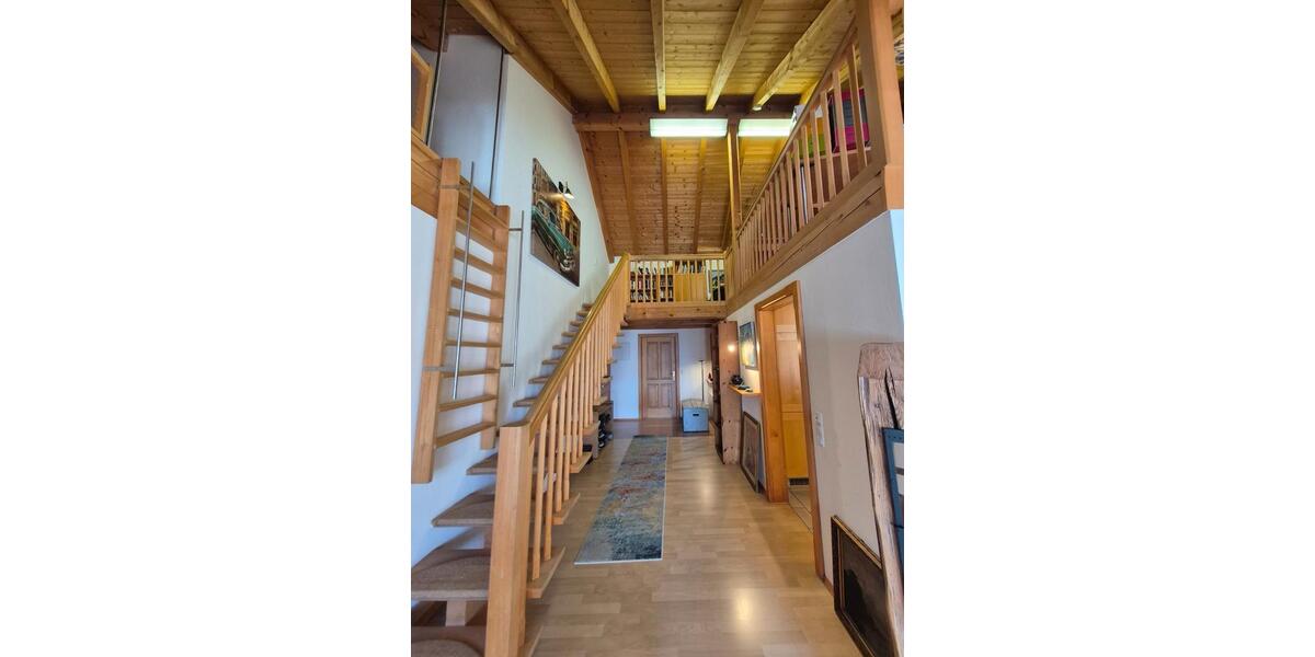 Dachgeschoßwohnung Bad Heilbrunn - 1 Zimmer, 91 m&sup2;, 1.280&euro; | Angebot:25099852