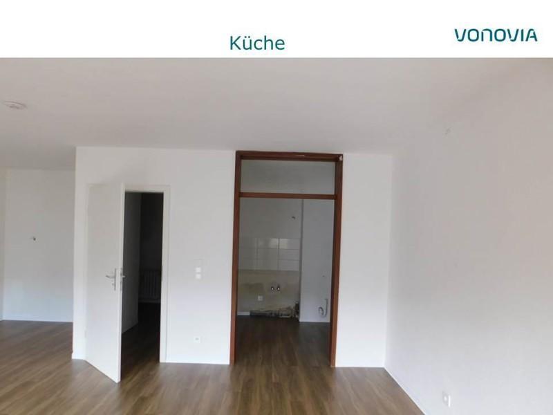 1-Raum-Appartement mit Balkon in top Lage direkt am Isenbergplatz zimmer
