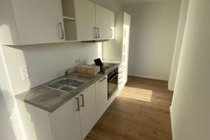 Wohnung zum Mieten in Berlin 1.020 € 37.15 m²
