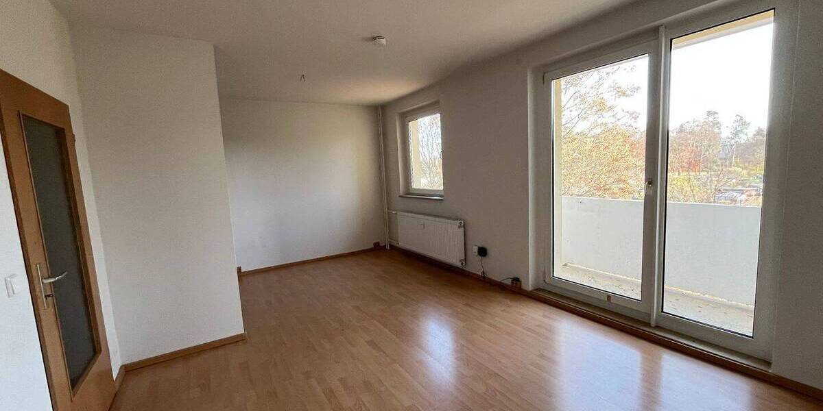 Etagenwohnung Chemnitz Helbersdorf - 3 Zimmer, 57 m&sup2;, 334&euro; | Angebot:26205395