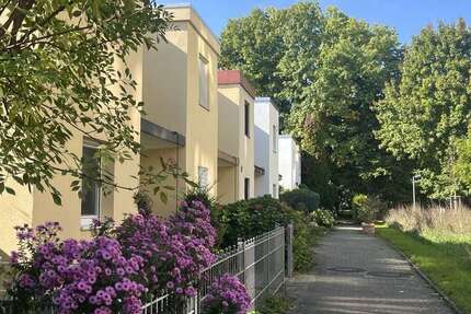 Haus zum Mieten in Frankfurt 2.200 € 148.75 m² 5.5 zimmer