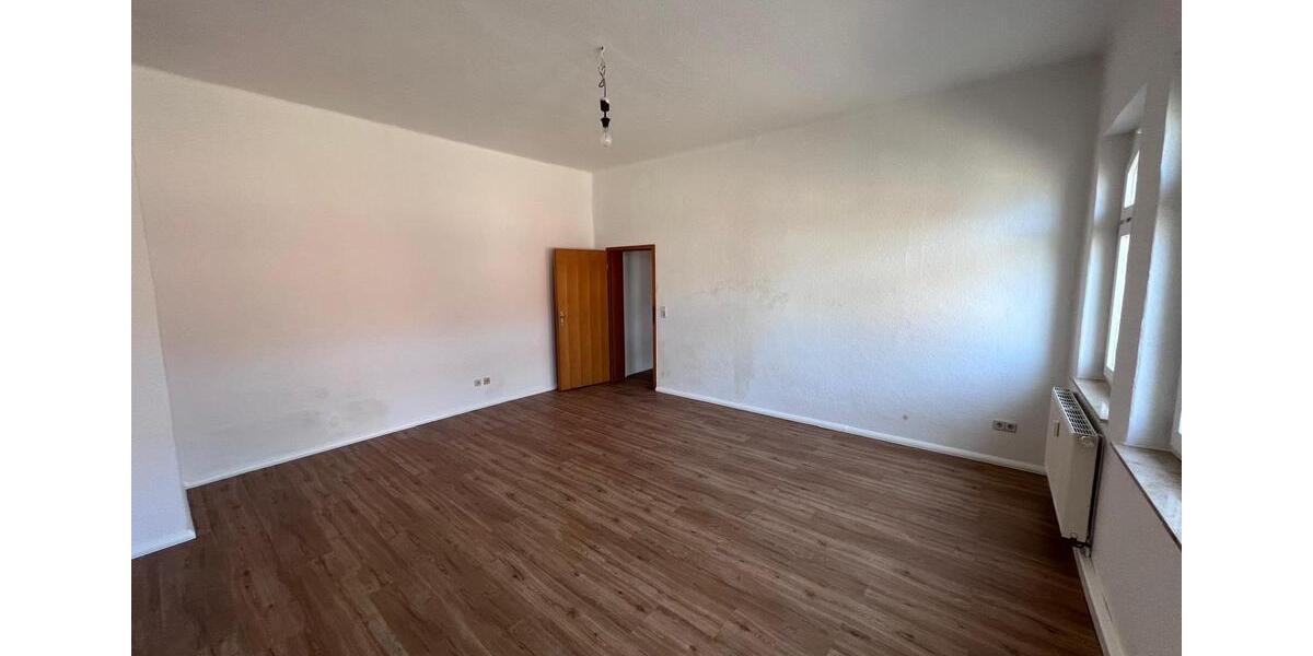 Erdgeschoßwohnung Querfurt - 3 Zimmer, 91 m&sup2;, 505&euro; | Angebot:26123970