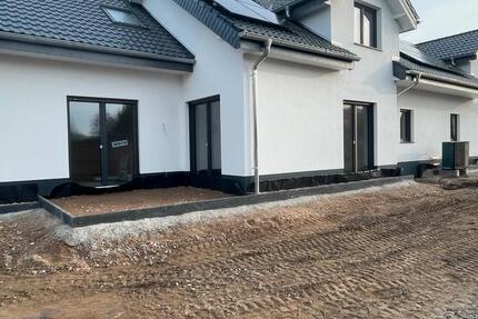 Neubau Erstbezug in Petershagen: Erdgeschoss-Wohnung zentrumsnah 2 zimmer