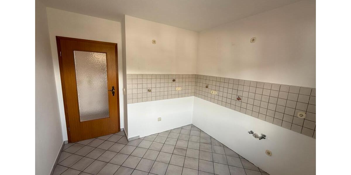 Etagenwohnung Hengersberg - 3 Zimmer, 72 m&sup2;, 650&euro; | Angebot:25550464