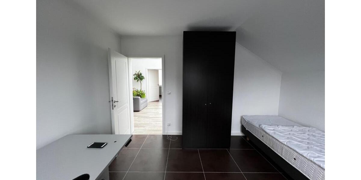 Etagenwohnung Stade - 1 Zimmer, 14 m&sup2;, 500&euro; | Angebot:24915869