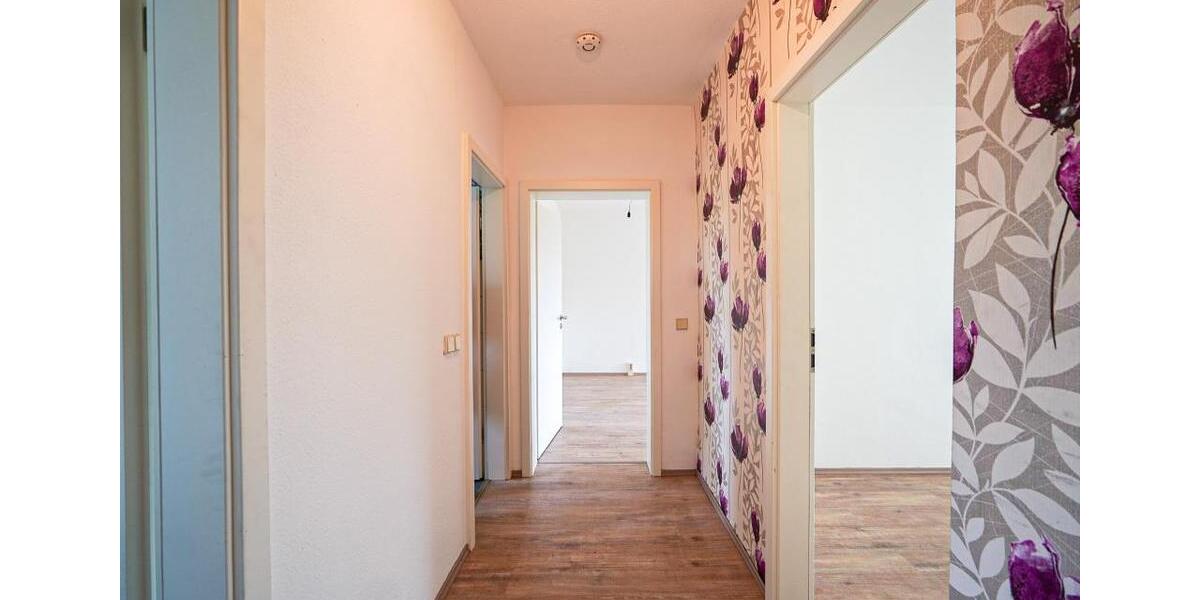 Renovierte Dreiraumwohnung mit Balkon– sofort bezugsfrei! 3 zimmer
