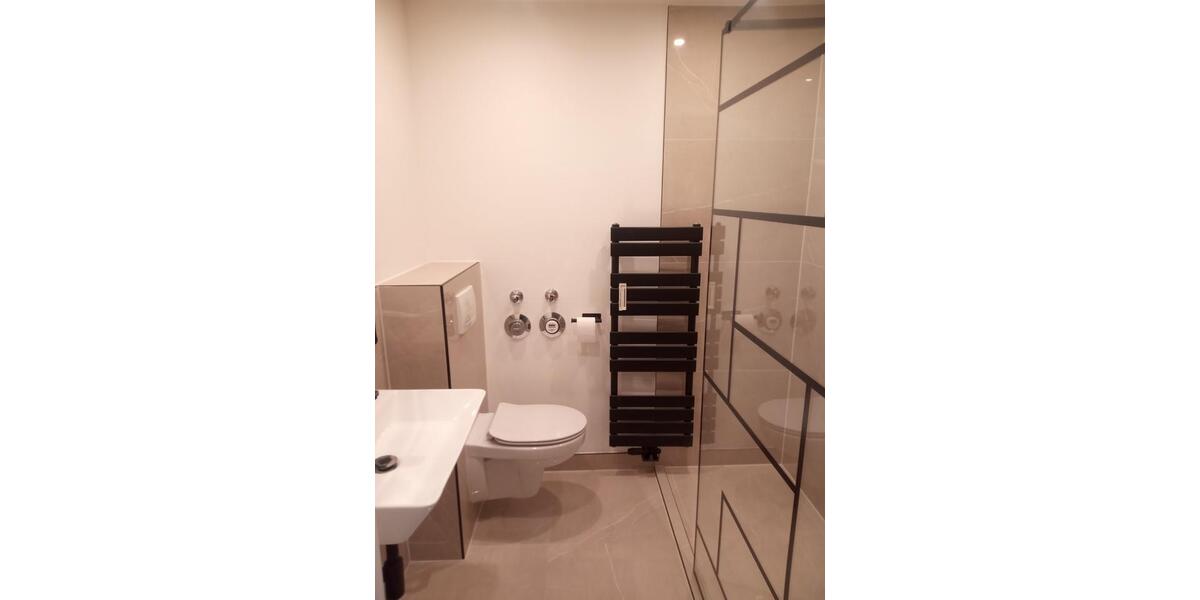 Erdgeschoßwohnung Altötting - 2 Zimmer, 43 m&sup2;, 580&euro; | Angebot:25812656