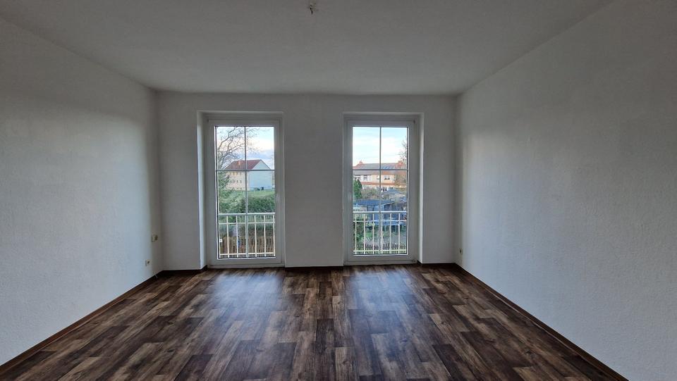 Etagenwohnung Egeln - 3 Zimmer, 64 m&sup2;, 419&euro; | Angebot:19353583