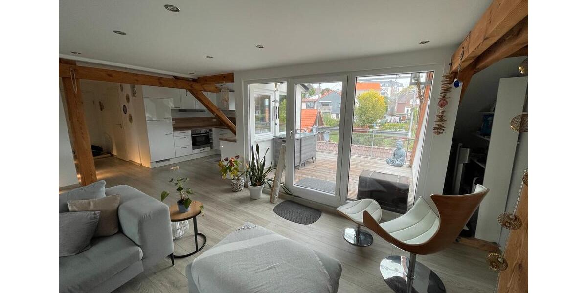 Exklusive Dachgeschosswohnung in zentraler Lage 2 zimmer