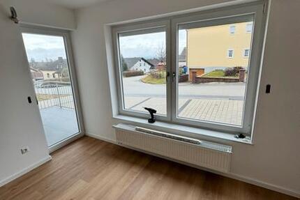 Wohnung Salzweg - 4 Zimmer, 90 m&sup2;, 1.300&euro; | Angebot:27585560