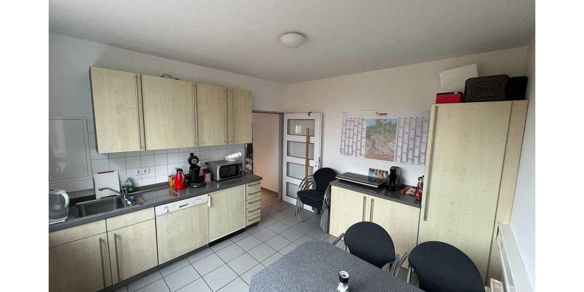 Gewerbeobjekt Karlsruhe Neureut - 7 Zimmer, 1.950&euro; | Angebot:24543953