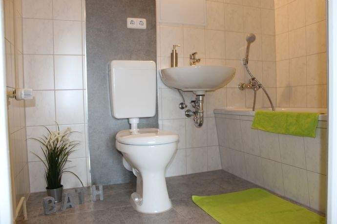 Etagenwohnung Thalheim/Erzgebirge Erzgebirge - 4 Zimmer, 80 m&sup2;, 416&euro; | Angebot:25822133