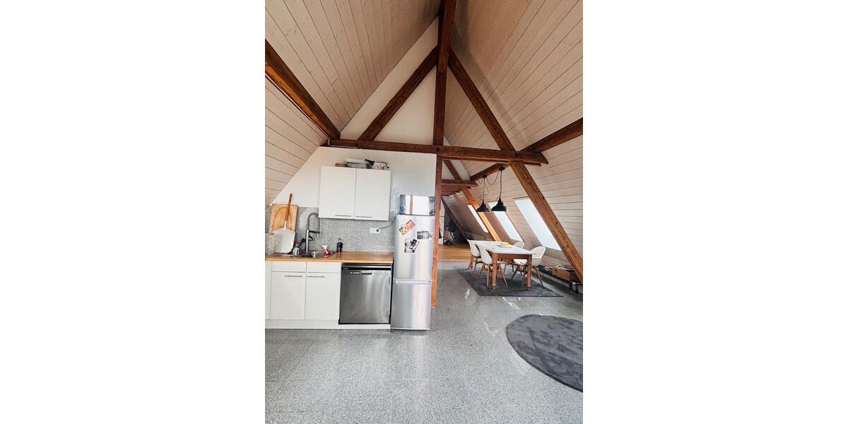 Einfamilienhaus Engelsbrand - 1 Zimmer, 90 m&sup2;, 900&euro; | Angebot:26490483