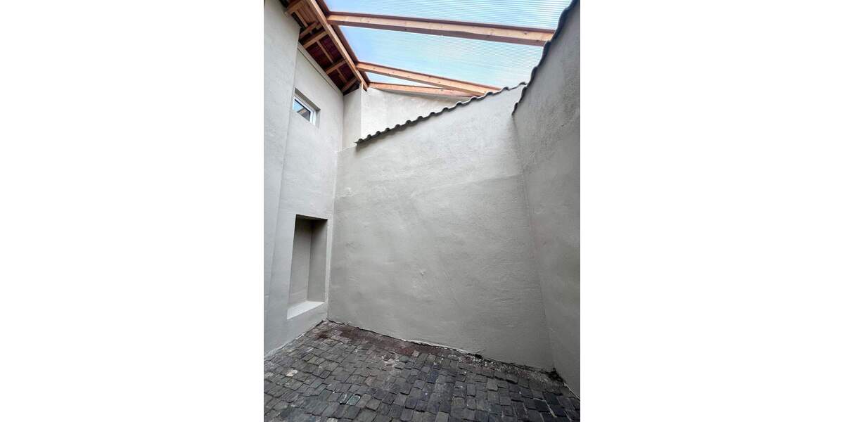 Mehrfamilienhaus, Wohnhaus Nußbaum - 7 Zimmer, 170 m&sup2;, 1.750&euro; | Angebot:25683782