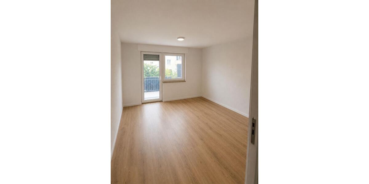 Etagenwohnung Lauffen am Neckar - 3 Zimmer, 65 m&sup2;, 800&euro; | Angebot:26617473
