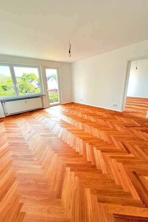 Neu-Isenburg: Frisch sanierte 3-Zimmerwohnung mit Balkon, ideal für 1-2-Personen!