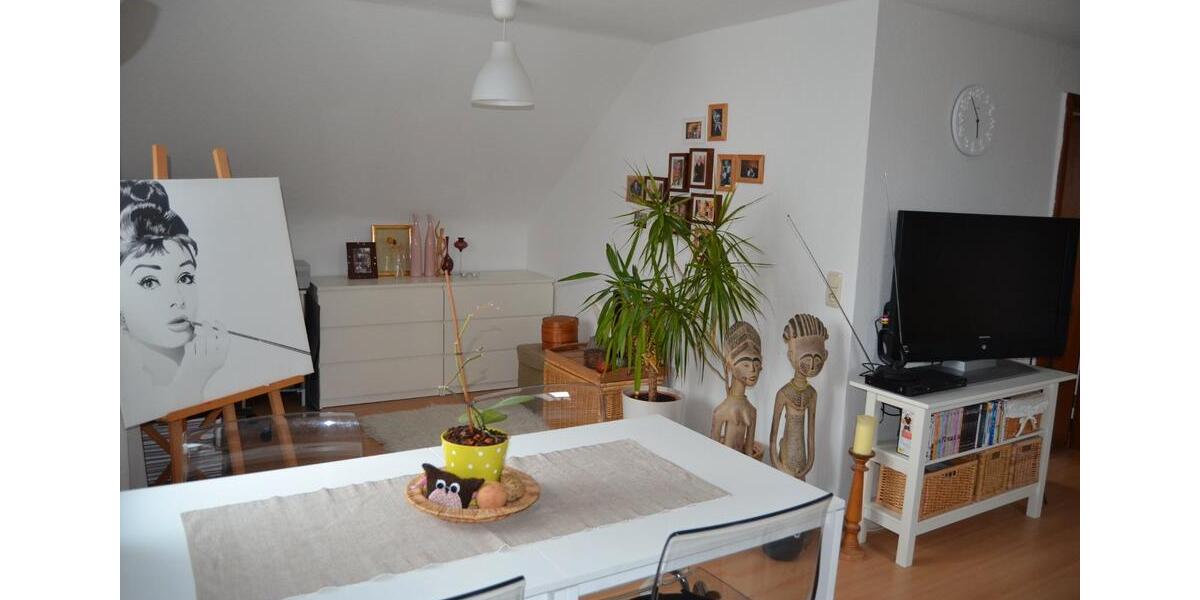 Dachgeschoßwohnung Bruchköbel - 2 Zimmer, 50 m&sup2;, 700&euro; | Angebot:26566715