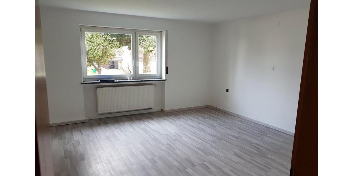 Erdgeschoßwohnung Aichach - 2 Zimmer, 79 m&sup2;, 770&euro; | Angebot:26252371