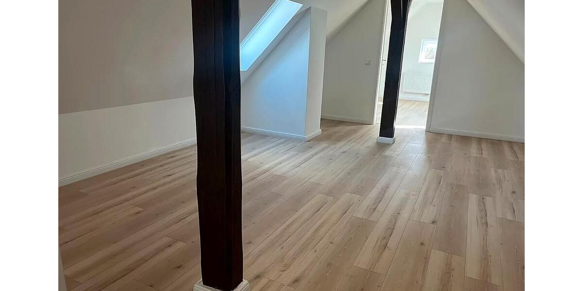Maisonettenwohnung Gehrden - 4 Zimmer, 175 m&sup2;, 1.400&euro; | Angebot:26699492