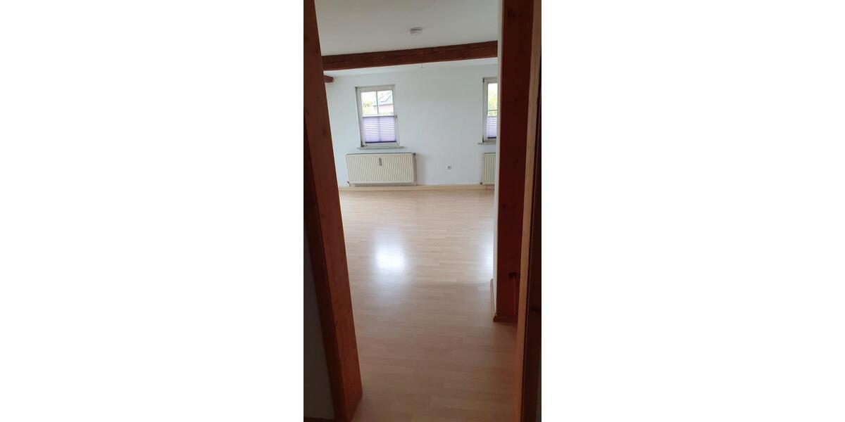 Dachgeschoßwohnung Ahorn - 1 Zimmer, 42 m&sup2;, 260&euro; | Angebot:26611731