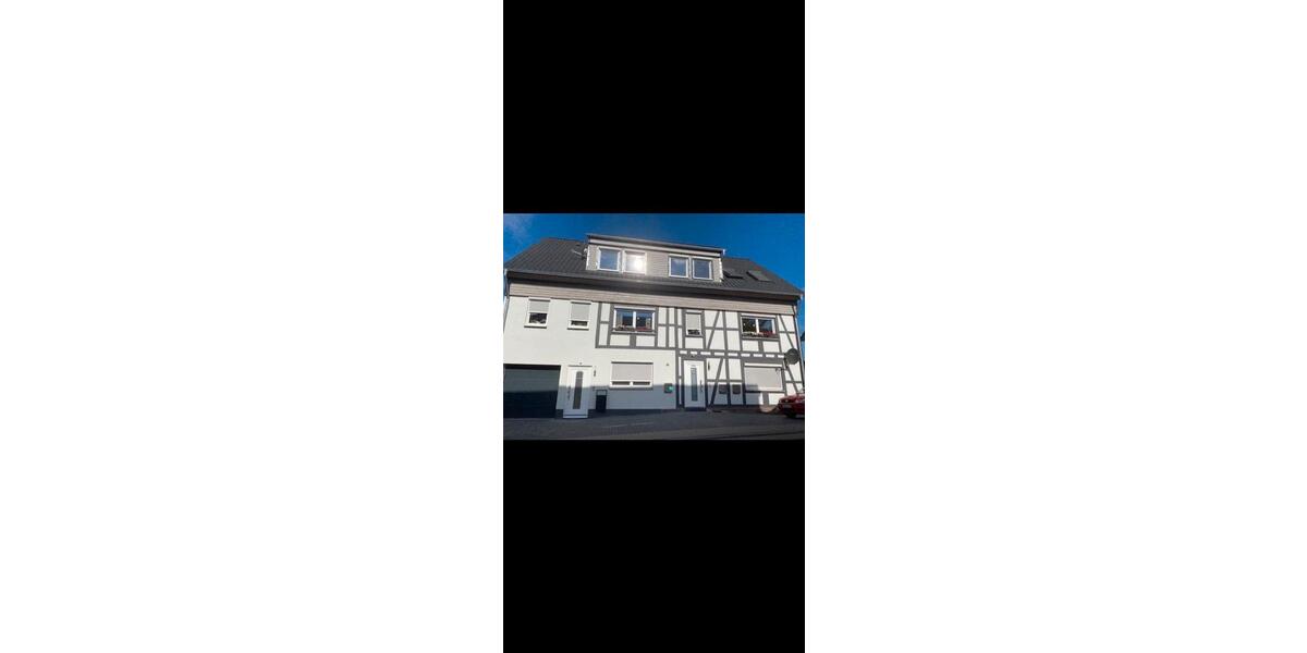 Etagenwohnung Großenlüder - 3 Zimmer, 75 m&sup2;, 620&euro; | Angebot:26598381