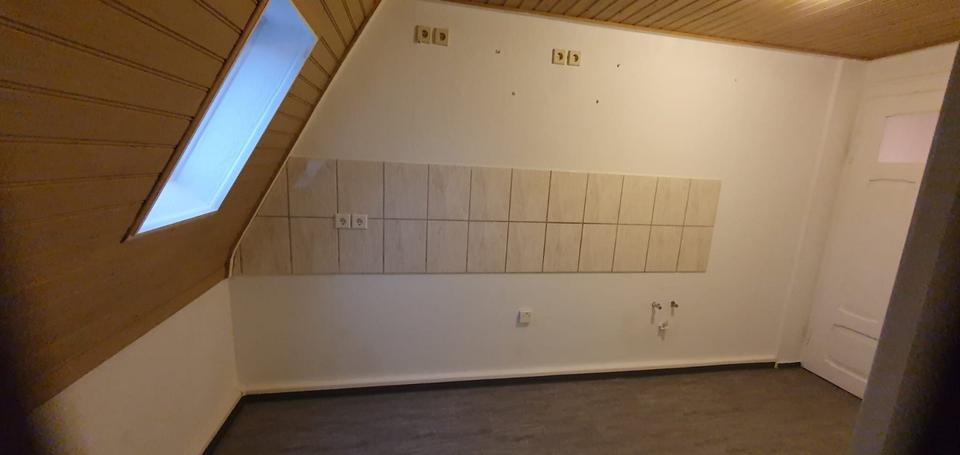 Dachgeschoßwohnung Kamenz - 3 Zimmer, 65 m&sup2;, 330&euro; | Angebot:25281581