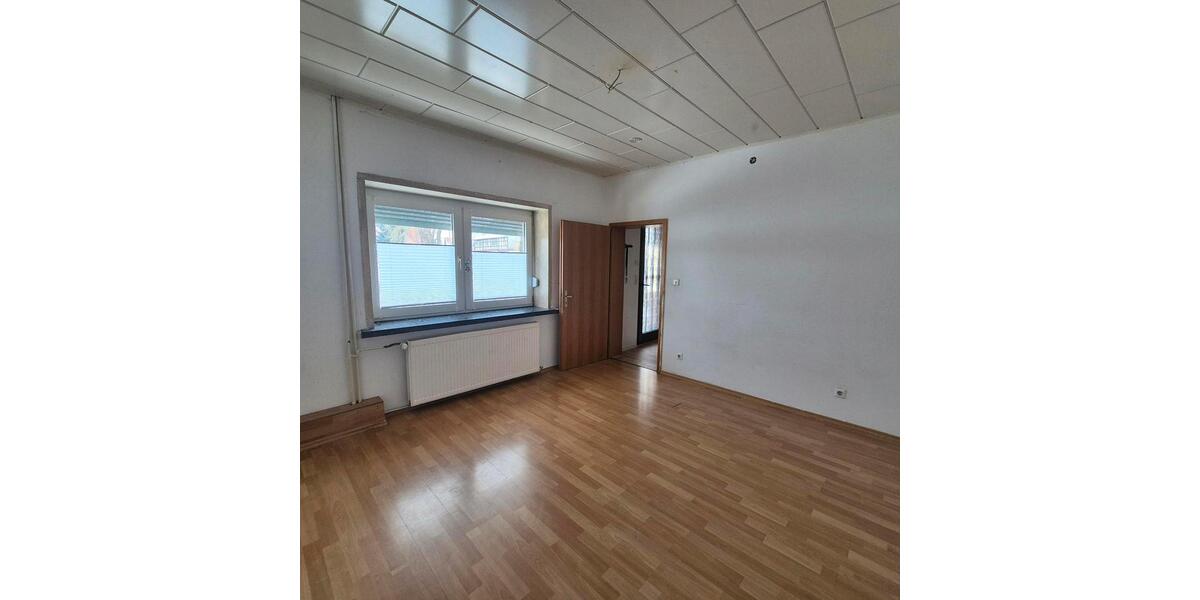 Einfamilienhaus Bockenem - 9 Zimmer, 230 m&sup2;, 800&euro; | Angebot:25056784