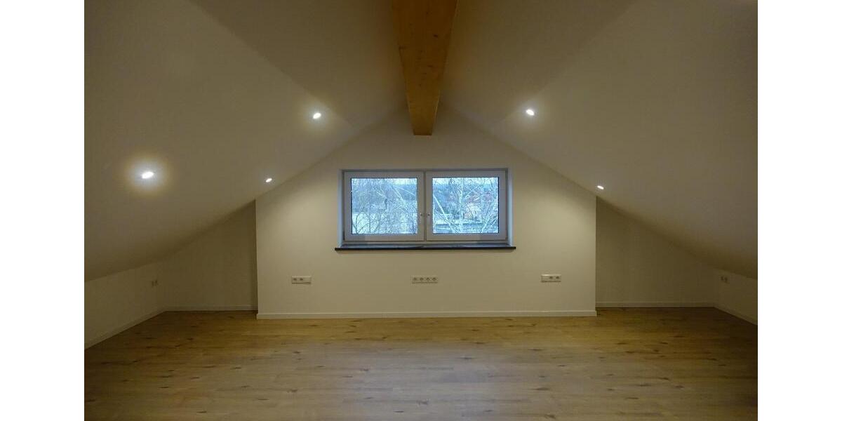 Maisonettenwohnung Bad Schönborn - 5 Zimmer, 172 m&sup2;, 2.100&euro; | Angebot:26278589