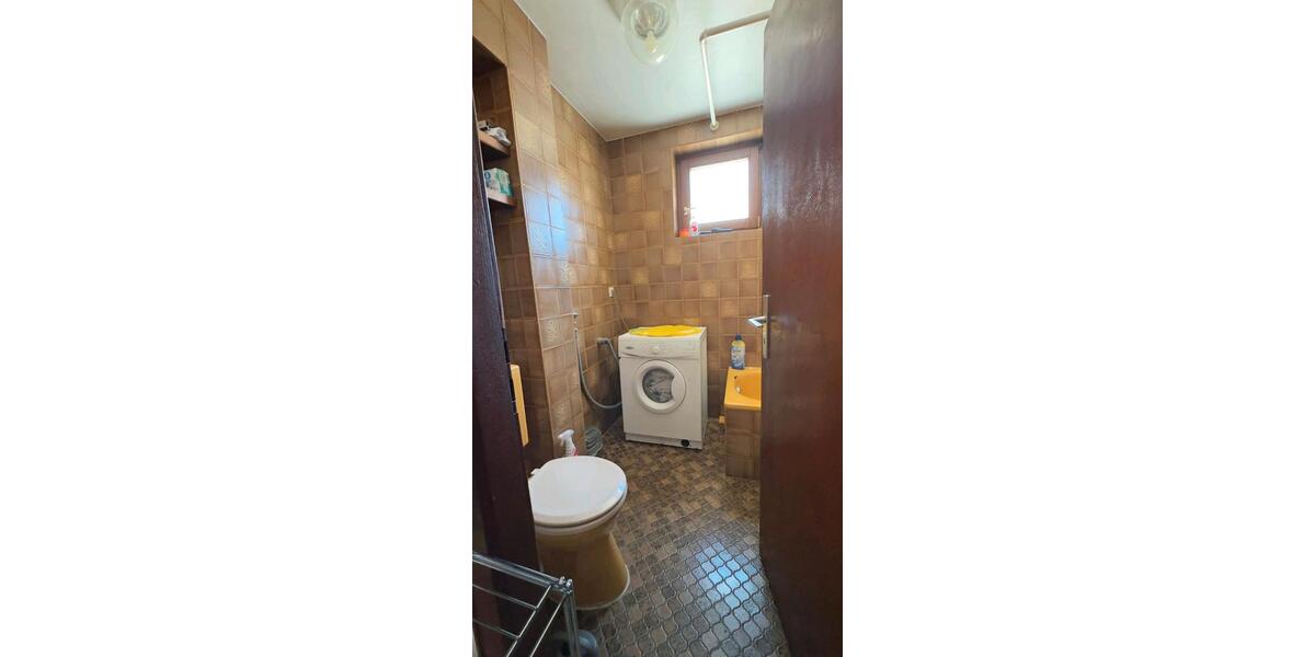 Etagenwohnung Saarbrücken - 1 Zimmer, 55 m&sup2;, 485&euro; | Angebot:26007928