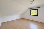 Dachgeschoßwohnung Burg (Dithmarschen) - 3 Zimmer, 72 m&sup2;, 550&euro; | Angebot:25902877