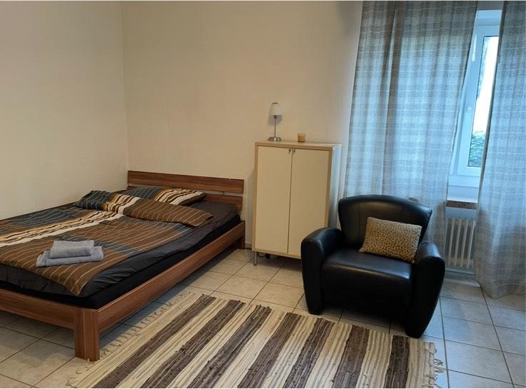 Wohnen auf Zeit Mönchengladbach - 1 Zimmer, 25 m&sup2;, 680&euro; | Angebot:25982204