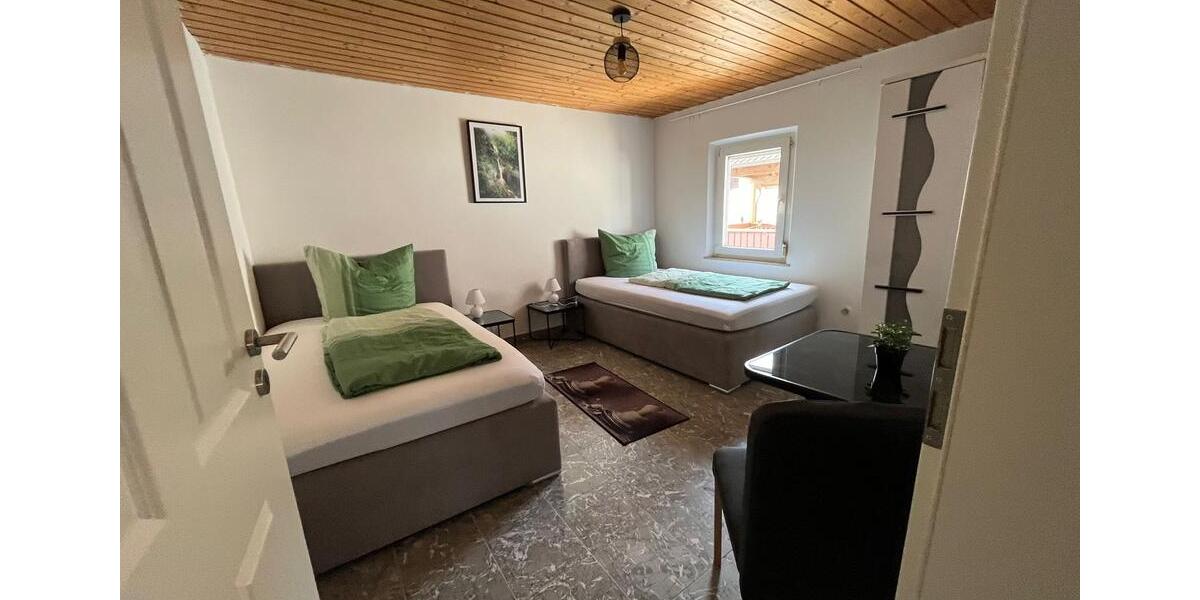 Wohnen auf Zeit Eckental - 5 Zimmer, 100 m&sup2;, 19&euro; | Angebot:25276653