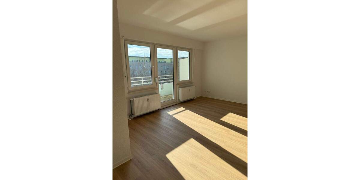 Etagenwohnung Kabelsketal Großkugel - 4 Zimmer, 114 m&sup2;, 805&euro; | Angebot:25998345